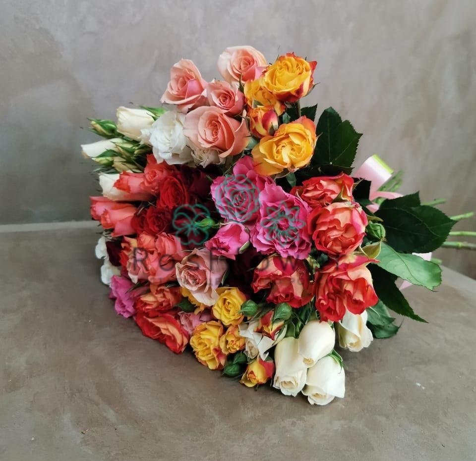 Букет цветов из: Розы в Кутулике