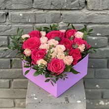 Цветочная композиция из Розы в коробке в Кутулике