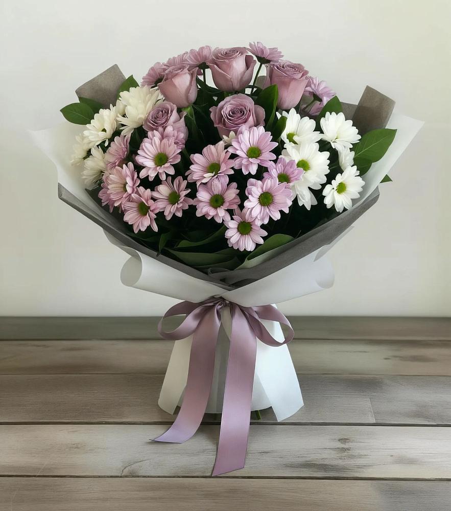 Букет цветов из: Хризантемы и Розы в Кутулике