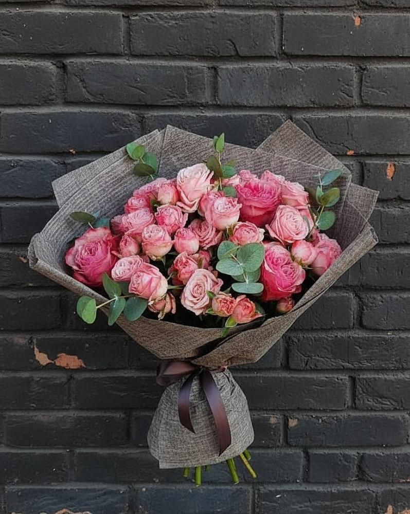 Букет цветов из: Розы в Кутулике