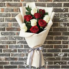 Букет цветов из:  Розы #REPLACE_PRED# Кутулике