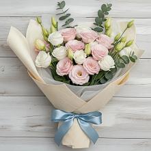 Букет цветов из:  Лизиантусы #REPLACE_PRED# Кутулике