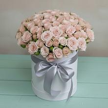 Цветочная композиция из Розы в шляпной коробке в Кутулике