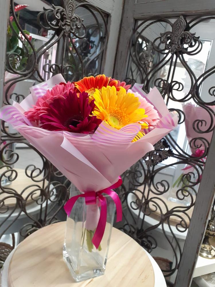 Букет цветов из: Герберы в Кутулике