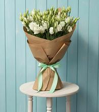 Букет цветов из:  Лизиантусы в Кутулике