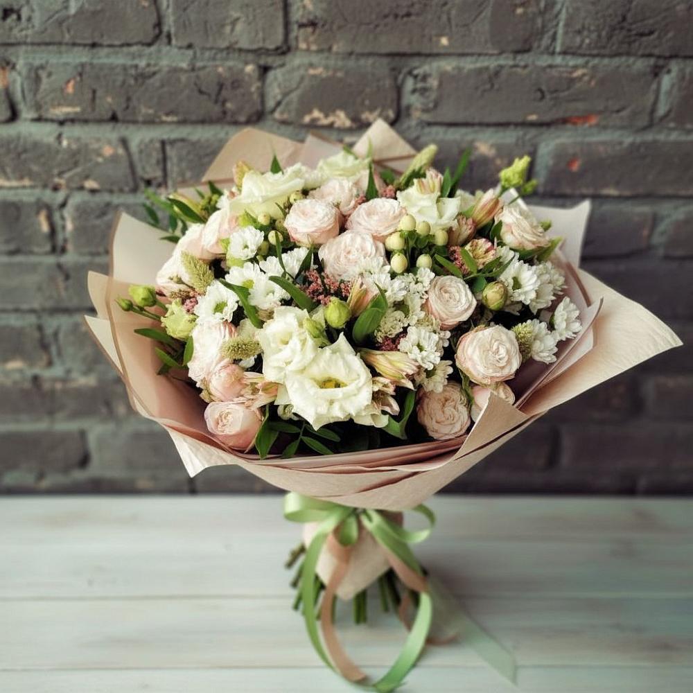 Букет цветов из: Альстромерии, Розы и Хризантемы в Кутулике