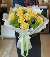 Букет цветов из:  Хризантемы и Розы в Кутулике