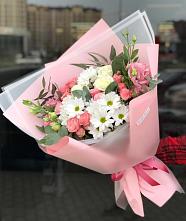 Букет цветов из:  Розы, Лизиантусы и Хризантемы в Кутулике