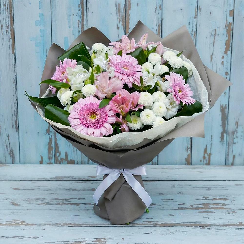 Букет цветов из: Герберы, Альстромерии и Хризантемы в Кутулике
