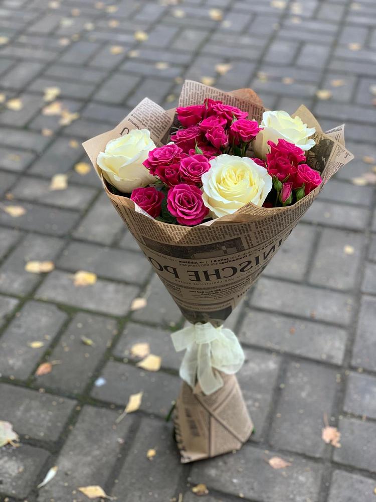 Букет цветов из: Розы в Кутулике