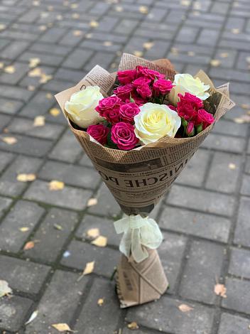 Букет цветов из: Розы в Кутулике