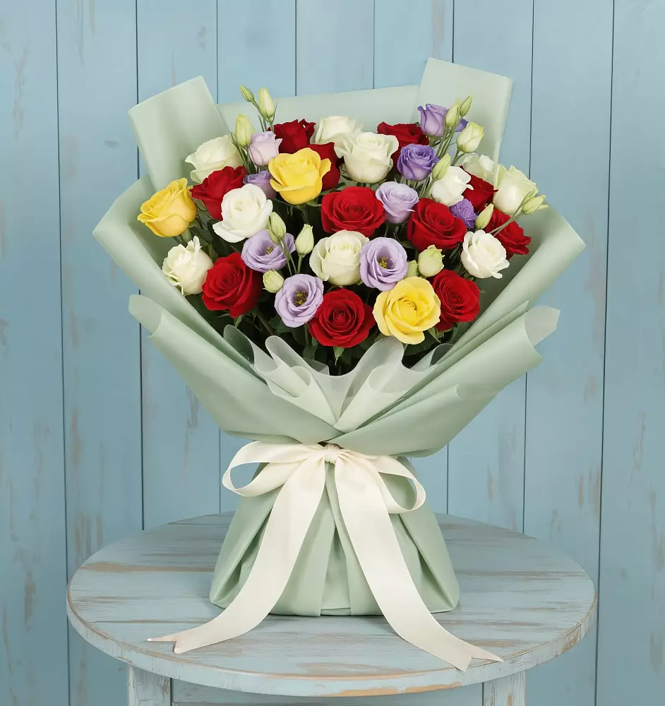 Букет цветов из: Розы в Кутулике