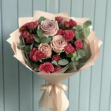 Букет цветов из:  Гвоздики и Розы в Кутулике