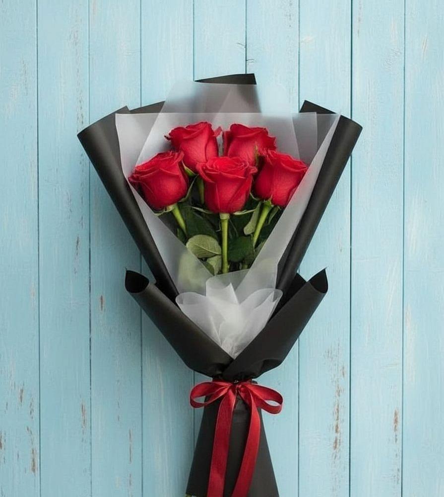 Букет цветов из: Розы в Кутулике