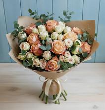Букет цветов из:  Альстромерии и Розы в Кутулике